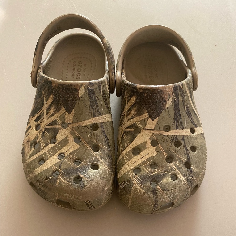 Kids crocs